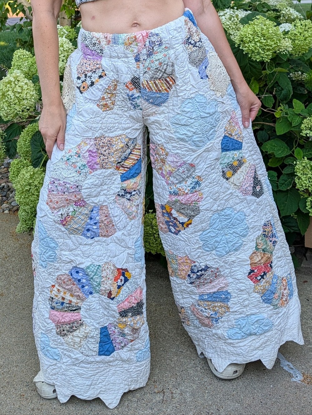 WIDE LEG QUILT PANTS vintage patchwork feedsack M - Picture 2 of 16